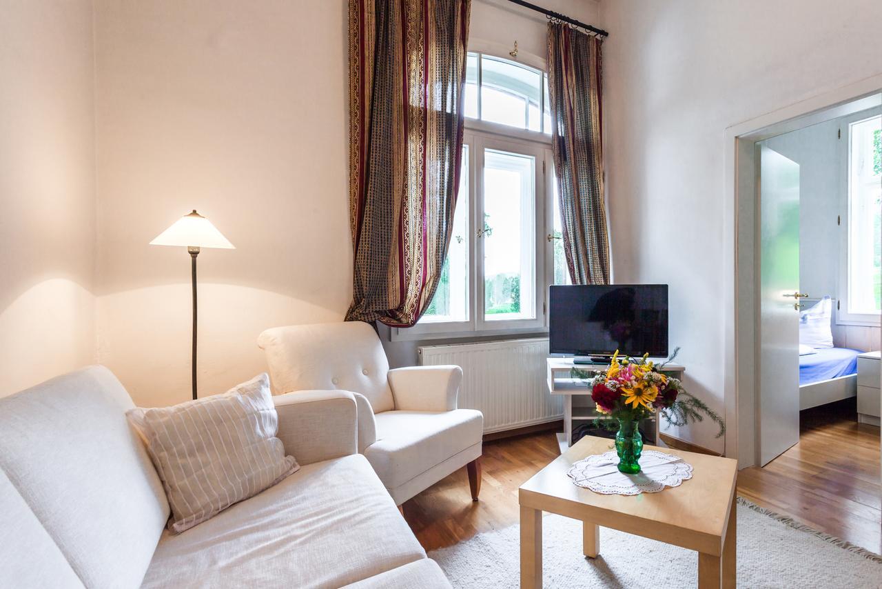 Gaestehaus Villa Rose Durrrohrsdorf المظهر الخارجي الصورة